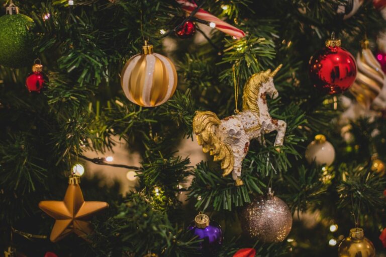 Why Flocked Artificial Christmas Trees Are a Great Choice